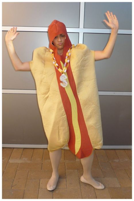 One Costume a Day (41 pics)
