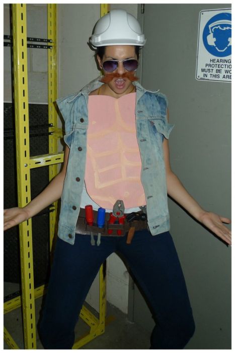 One Costume a Day (41 pics)
