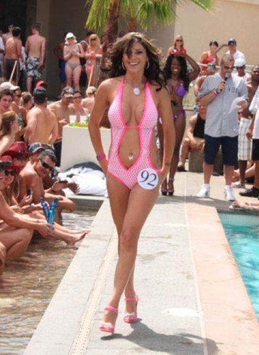 Pool Party in Las Vegas (60 pics)