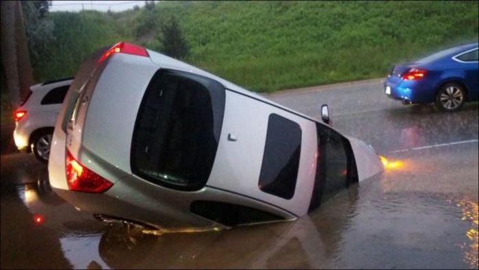 Extreme Flooding in Toronto (31 pics)