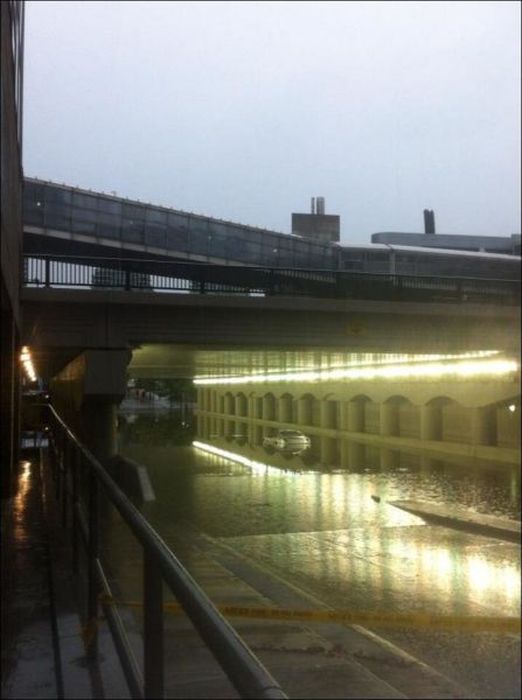 Extreme Flooding in Toronto (31 pics)