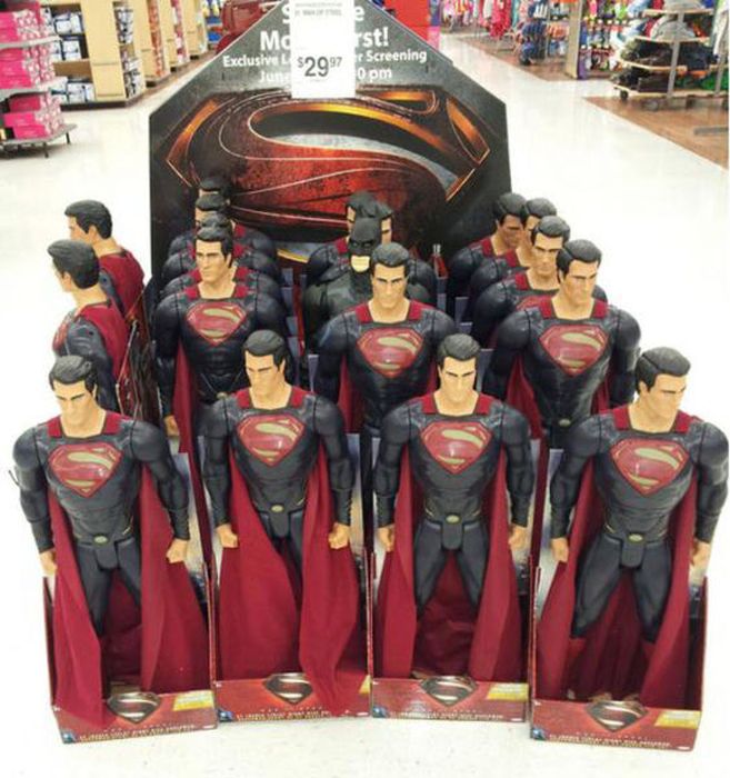 Something Here Doesn’t Quite Fit (30 pics)