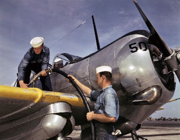 Colorized WWII USA Photos (41 pics)