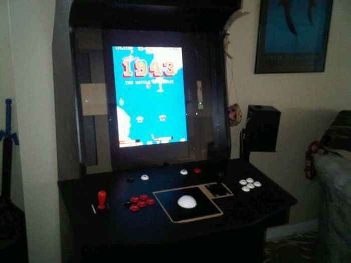 Another Homemade Arcade Game Machine (26 pics)