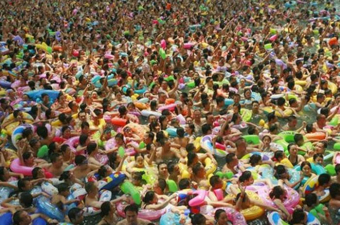 The World's Most Crowded Places (32 pics)