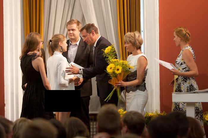 The Smartest Schoolgirl of Vilnius, Lithuania (3 pics)