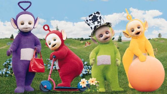 Teletubbies. Who Was Inside the Costumes (12 pics)