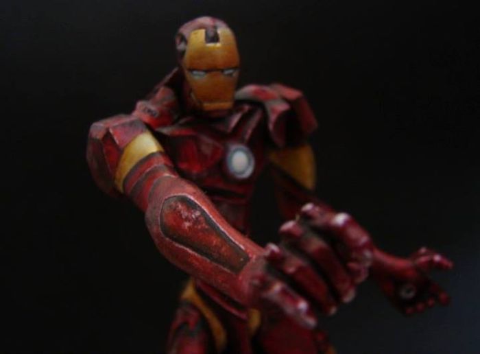 Iron Man Sculpture (30 pics)