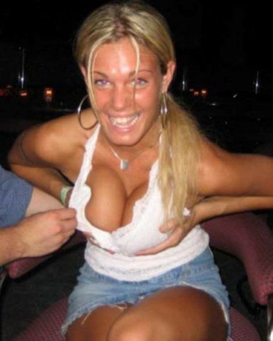 Girls Have Fun (73 pics)