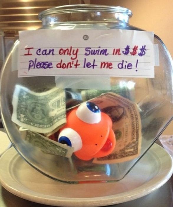 Funny Tip Jars (23 pics)