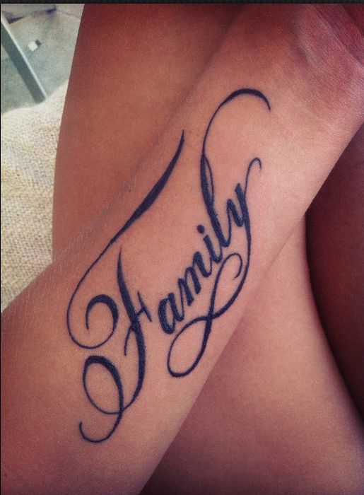 Typography Tattoos (67 pics)