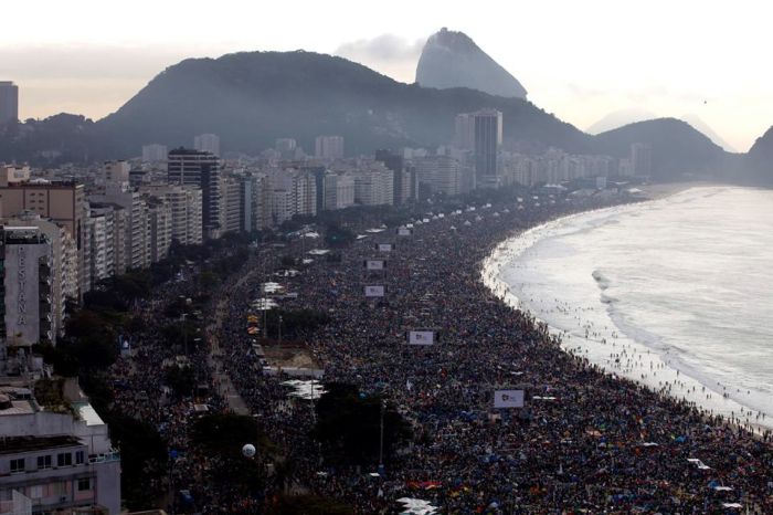 Copacabana Beach, July 2013 (3 pics)