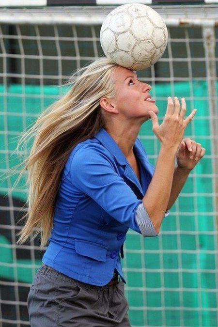 Tihana Nemcic, the Hottest Coach Ever (26 pics)