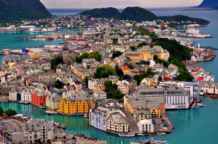 Cities from Above (34 pics) Cities from Above (34 pics)