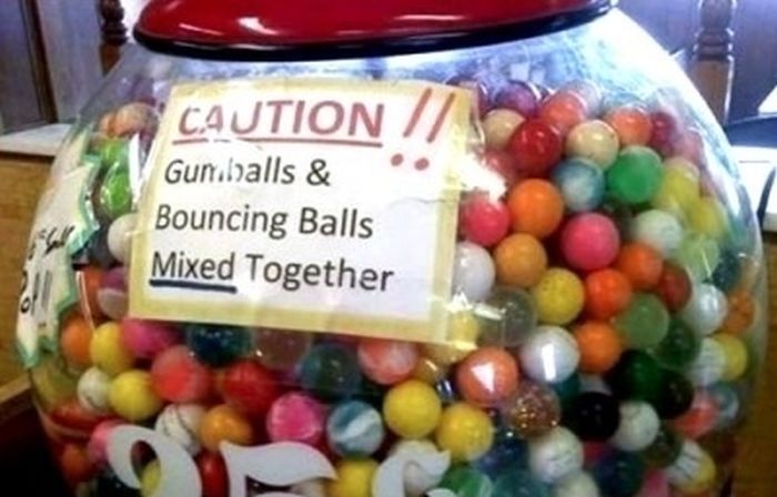 Funny and Strange Signs (22 pics)