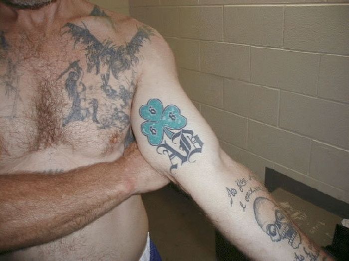 Prison Tattoos (15 pics)
