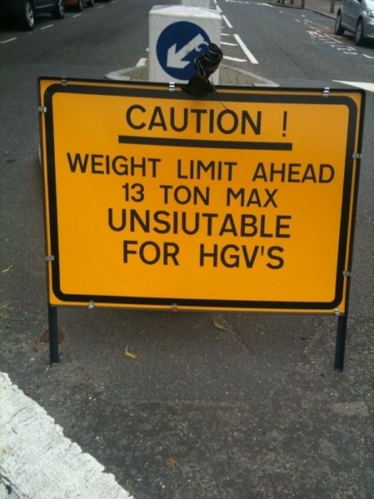 Road Signs with Mistakes (17 pics)