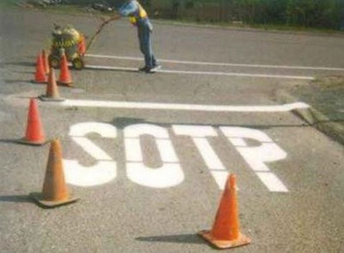 Road Signs with Mistakes (17 pics)