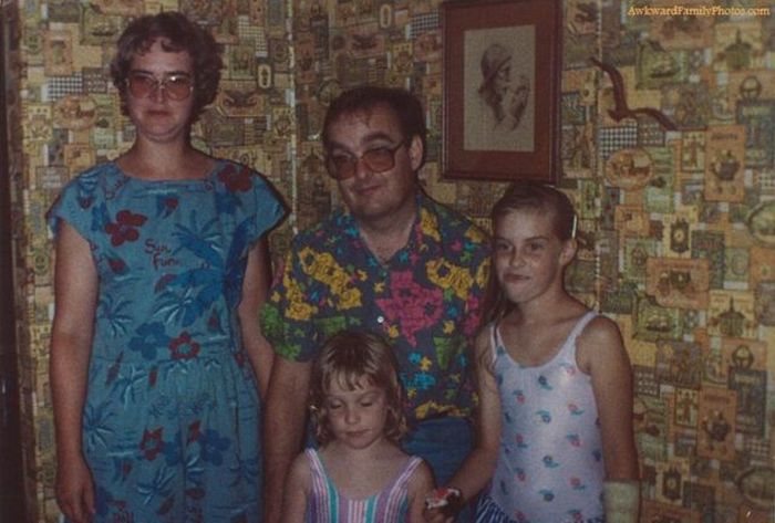 Embarrassing Family Vacation Photos (36 pics)