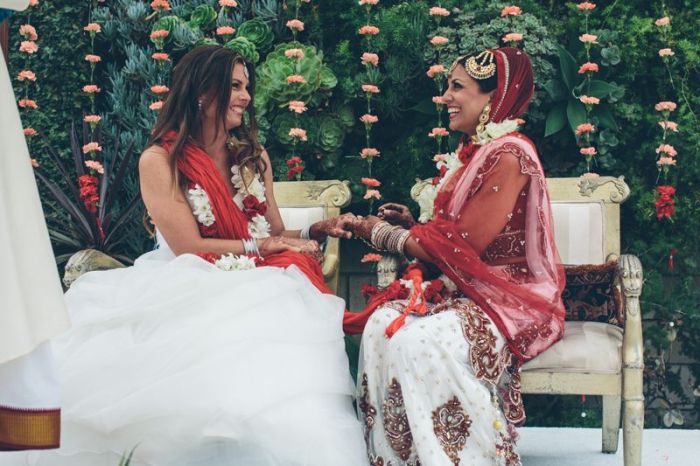 Indian Lesbian Wedding (81 pics)