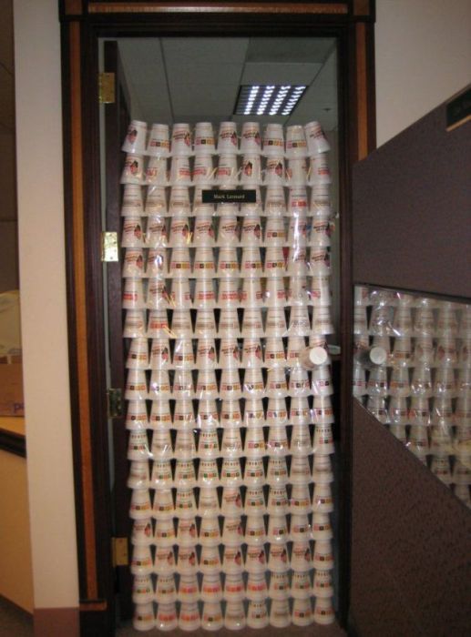 Office Pranks (40 pics)