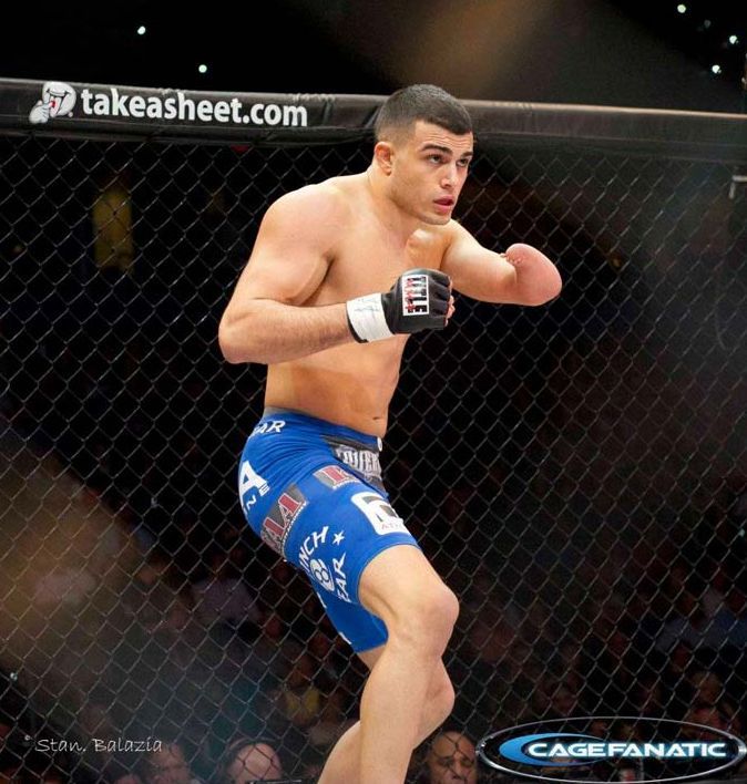 One-Armed Fighter Nick Newell (16 pics)