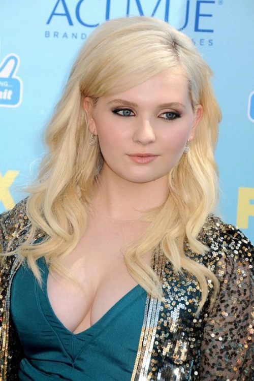 Abigail Breslin, Little Miss Sunshine, Then and Now (6 pics)
