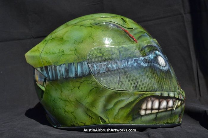 Ninja Turtle Airbrushed Motorcycle Helmet (7 pics)