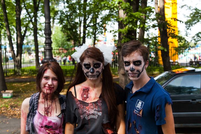 Zombie Walk in Saint Petersburg, Russia (46 pics)