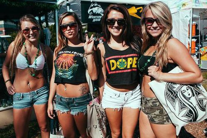 2013 Seattle Hempfest (34 pics)