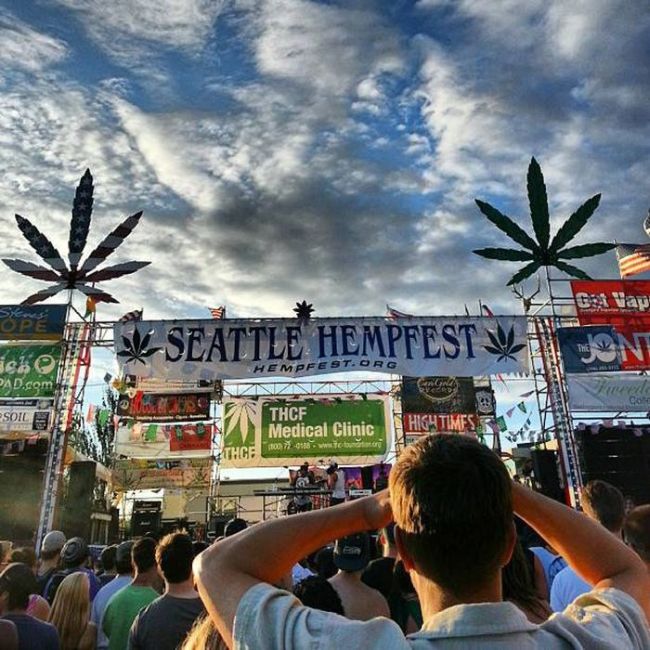 2013 Seattle Hempfest (34 pics)