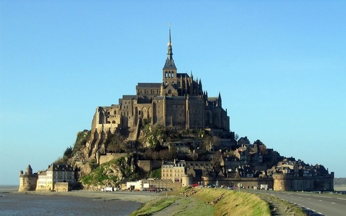 Real Life Locations That Inspired Disney Films (18 pics)