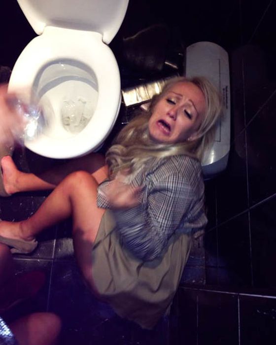 These Girls Know How to Party (28 pics)