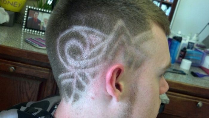 Hair Tattoos (34 pics)