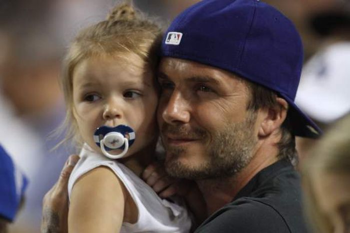 David Beckham and His 1-Year-Old Daughter at Dodgers Game (7 pics)