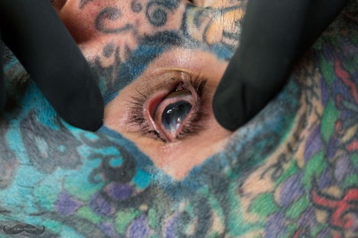 Tattoo Freak (18 pics)