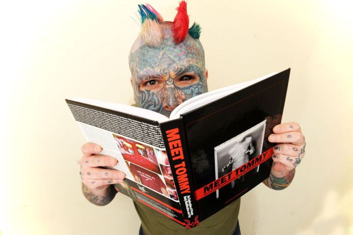 Tattoo Freak (18 pics)
