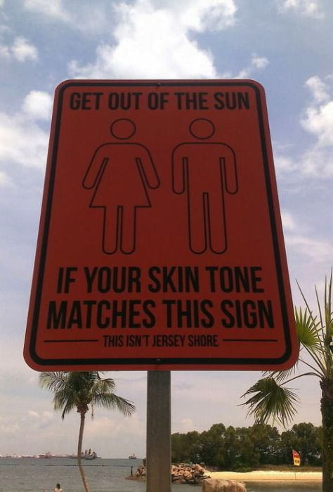 The Funniest Signs of the Summer (79 pics)