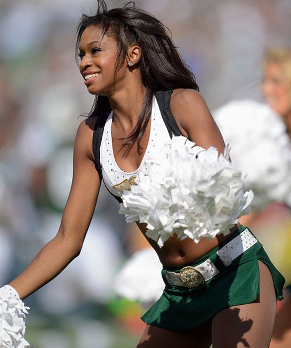 Sexy Cheerleaders (64 pics)