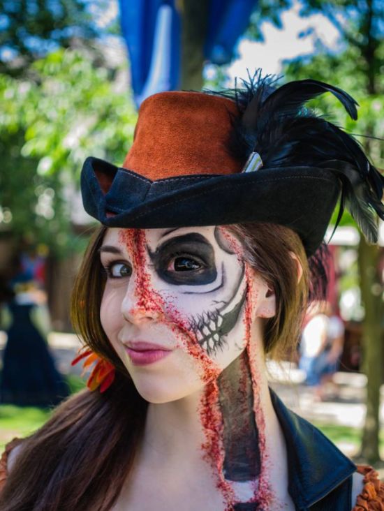 This Girl is Good at Makeup (9 pics)