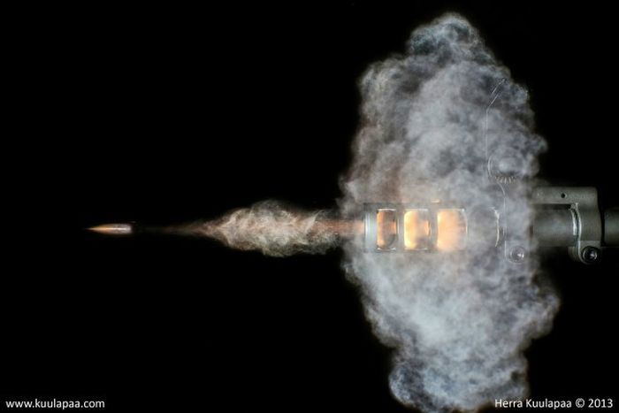 Gun Shots in Slow Motion (35 pics)