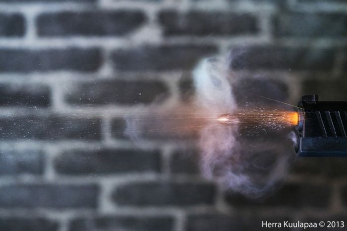 Gun Shots in Slow Motion (35 pics)