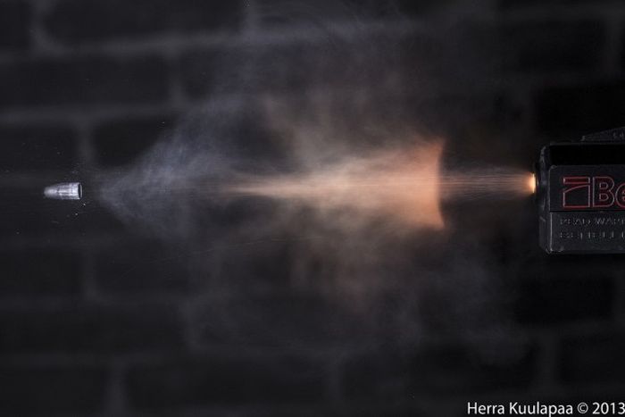 Gun Shots in Slow Motion (35 pics)