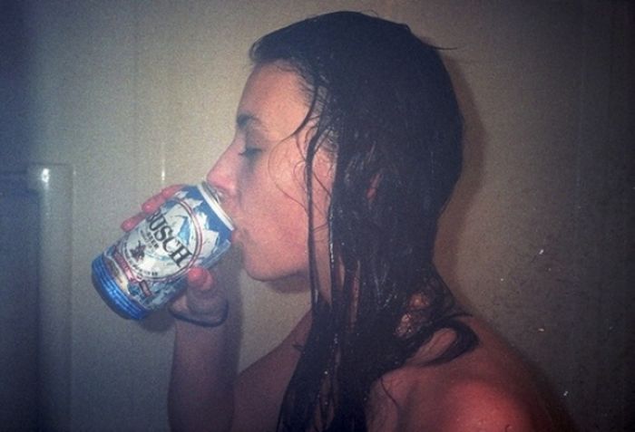 Girls Love Beer (44 pics)