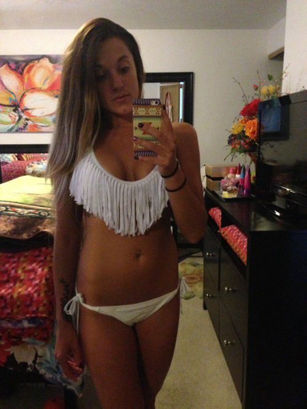 Girls in Mirrors (31 pics)