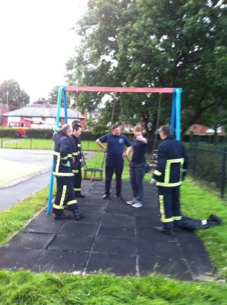 Swinging (33 pics)