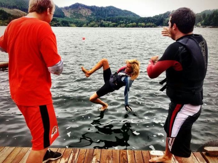 At the Right Moment. Part 29 (49 pics)