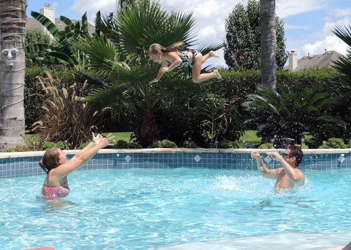 At the Right Moment. Part 29 (49 pics)