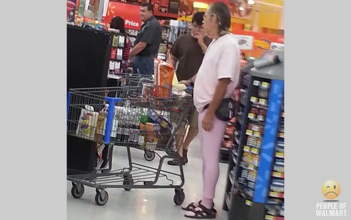 People of WalMart. Part 23 (45 pics)