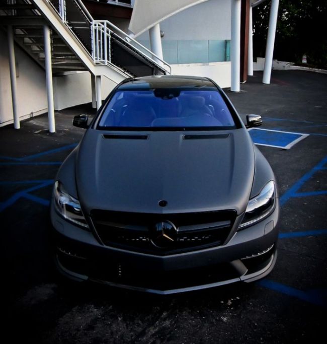 High Life (38 pics)
